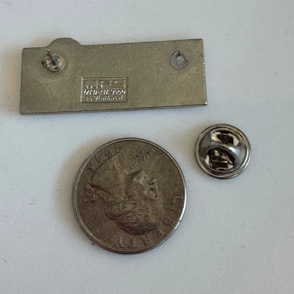 Vintage Marlboro McLaren Peugeot Mika Hakkinen Helmet Logo Lapel Pin - Image 3 of 3