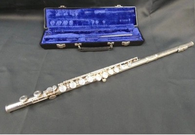 Gemeinhardt M2 Flute with Original Hard Case   Elkhart, IN   Serial # C084790