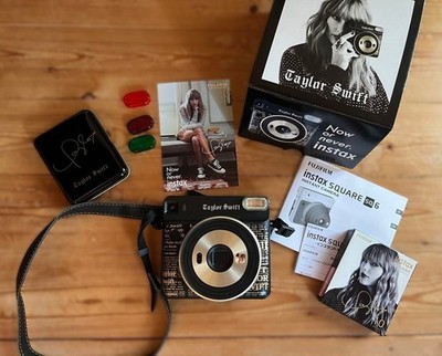Instax Square SQ6 Taylor Swift Edition Sofortbildkamera mit Film Limited