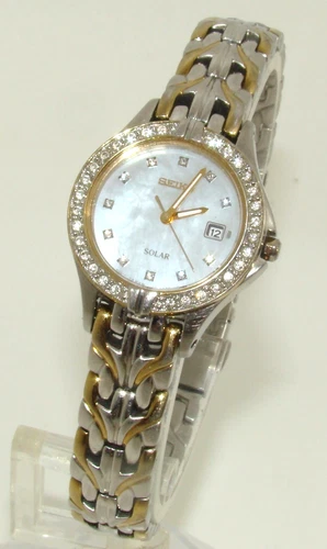 SEIKO SOLAR WOMEN's 28mm Moher-of-Pearl DIAMOND DIAL TWO-TONE WATCH V137-0AH0