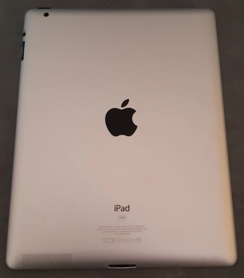 IPad modèle A1395 - 16Go - iOs 9.3.5. Gris + Mini clavier Bluetooth - Photo 4/4