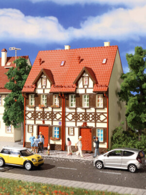 Row double house with half-timbered Vollmer 3847 H0 scale