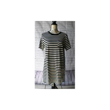 Preowned ONE Clothing Black Striped Dress • Casual Fit & Flare Mini