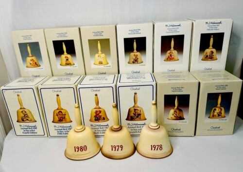 Lot de 15 cloches annuelles artisanales Hummel Goebel - 1978 à 1992 - Photo 1/5
