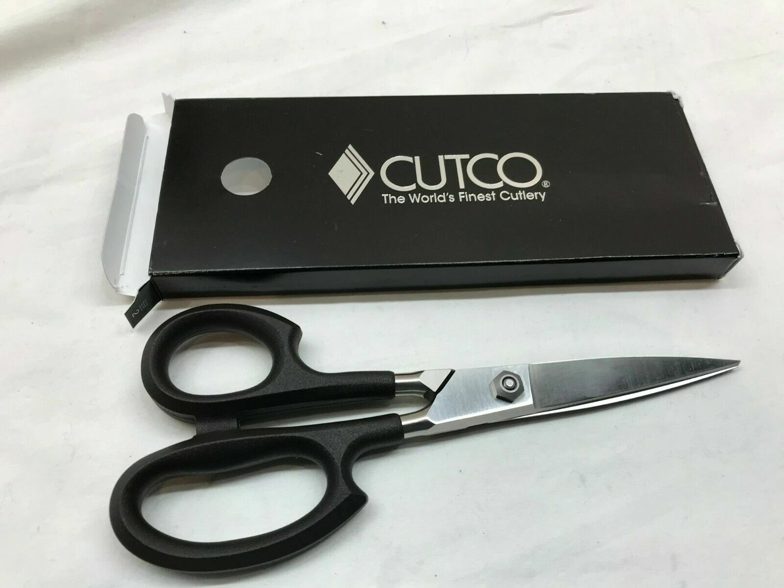 Cutco Black Kitchen Scissors,Take Apart Shears #77. Brand New In Box!!
Opens in a new window or tab
