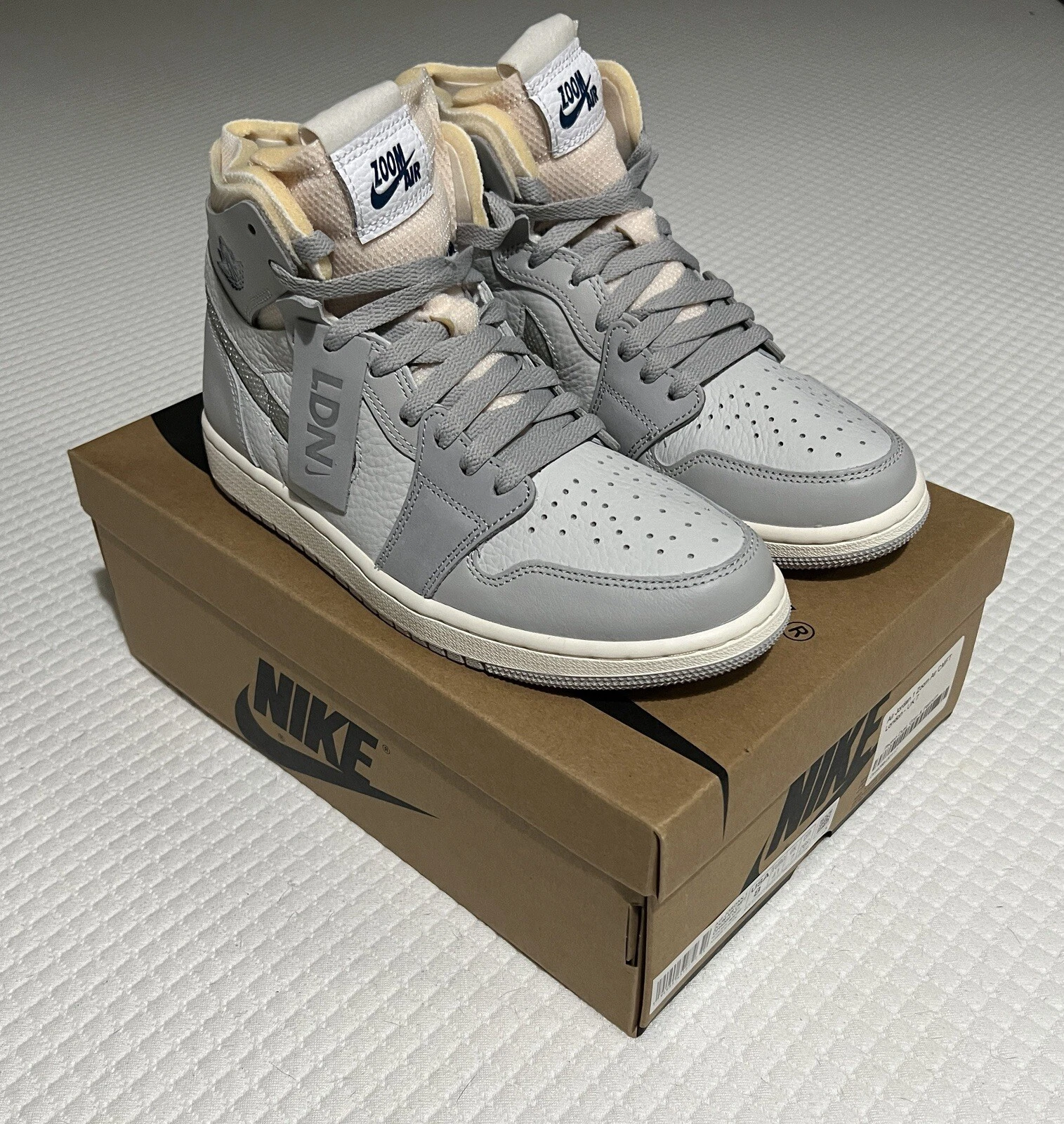 Nike Air Jordan 1 Zoom Comfort London UK7 nuove fondo di magazzino spedizione veloce
