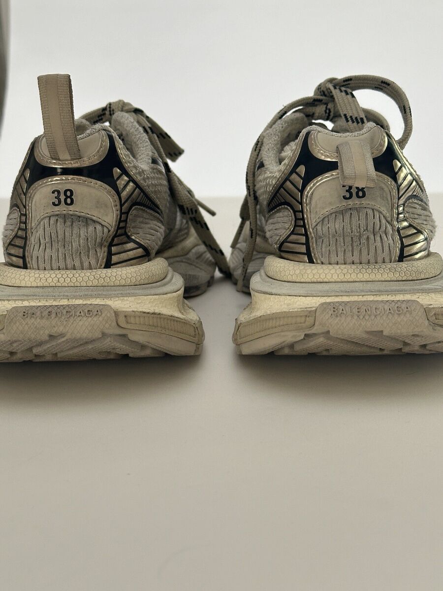 Size 8 - Balenciaga 3XL Sneaker Worn-Out - Light Beige W for Size 8 - Balenciaga 3XL Sneaker Worn-Out - Light Beige W for