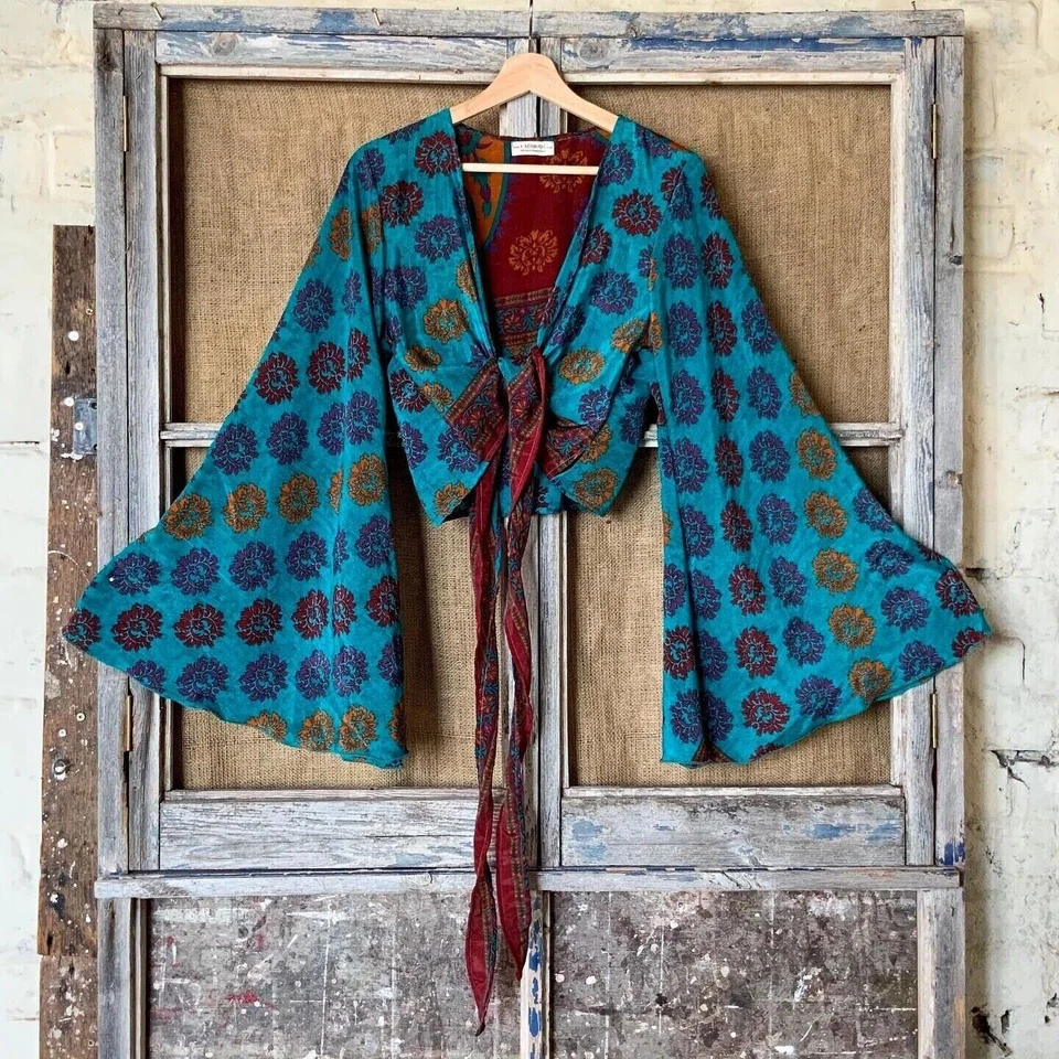 Venta al por mayor Top corto retro años 60 manga campana sari seda vintage indio 10 piezas ropa Foto 4 de 4