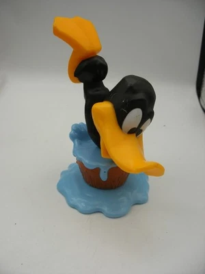 Jouet McDonald's Vintage Happy Meal 2020 LOONEY TUNES Daffy Duck - Photo 1/3