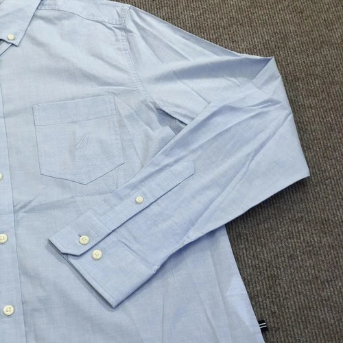NEW Nautica Shirt Mens Medium Blue Long Sleeve Button Up Classic Fit Stretch image 3