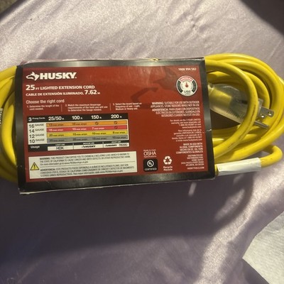 *Husky 25FT Lighted Extension Cord 15 AMPS 125 VOLTS (14 GAUGE) 1008994582