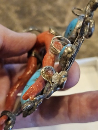 Ciondolo vintage grande Zuni turchese e ramo corallo cerimoniale sterling *79,2 gr - Foto 13 di 24