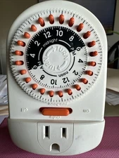 Vintage Plugin Timer Ingraham Automatic Heavy Duty 15 AMP Auto 24 Hour On/Off AC
