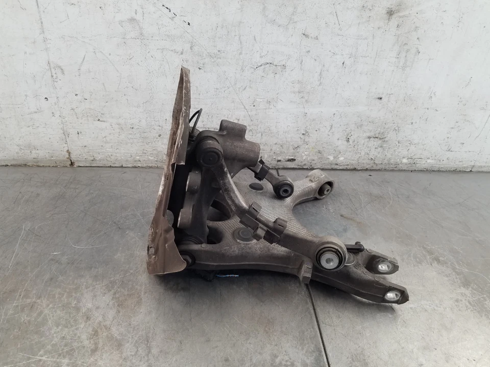 BMW M5 F10 2013 buje trasero derecho brazos de control de nudillos - * #6234 Q1 Foto 4 de 4