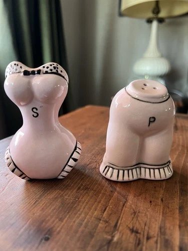 Enesco Imports Salt & Pepper Shakers Women's Corset & Girdle Made In Japan VTG