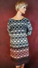 Taylor Woman Dress 22W with 3/4 Sleeves Shift Black Burgundy Career Casual