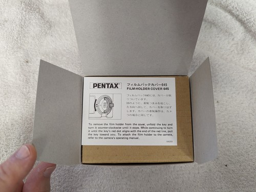 NEW PENTAX 645 220 FILM HOLDER - 38802 - BRAND NEW IN BOX - Picture 4 of 5