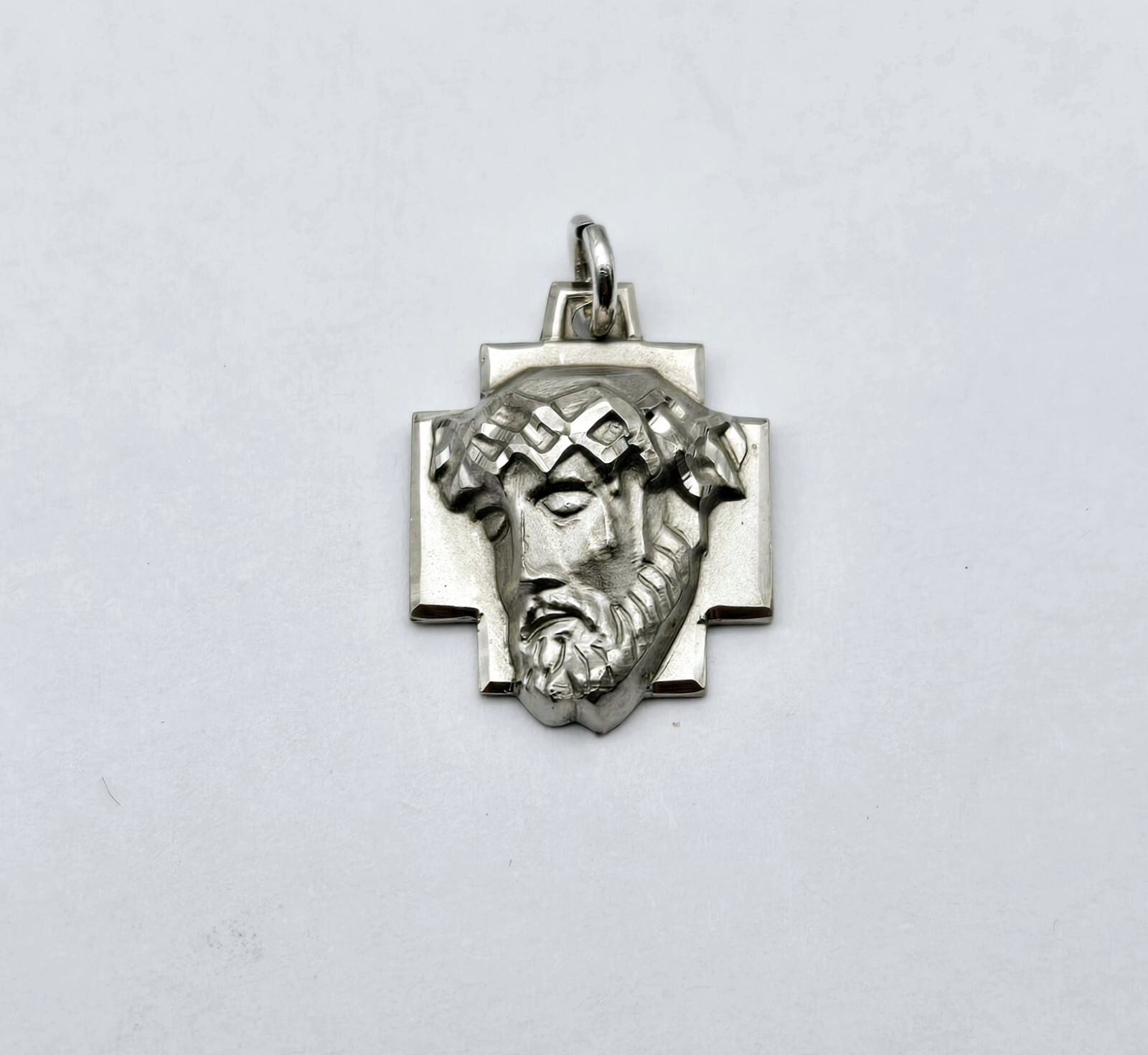 Vintage Catholic Chapel Sterling Silver Jesus 3D Cross Medallion Charm Pendant