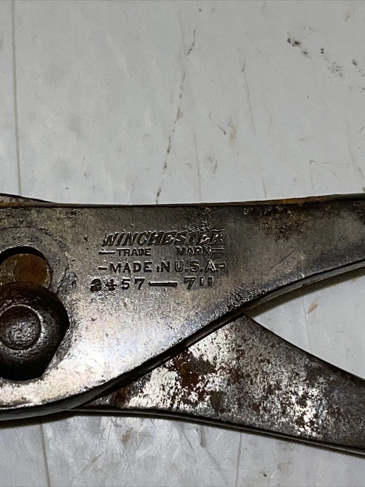 Par usado de Winchester No. Alicates para juntas deslizantes 2457 de 7" Foto 2 de 4