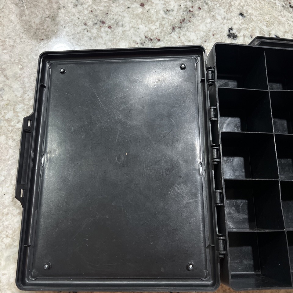 2004 Hot Wheels Monster Truck Carrying Case eBay