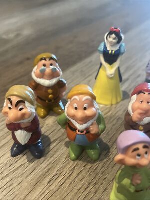 Vintage Disney Snow White & the Seven Dwarfs PVC Figures - 8