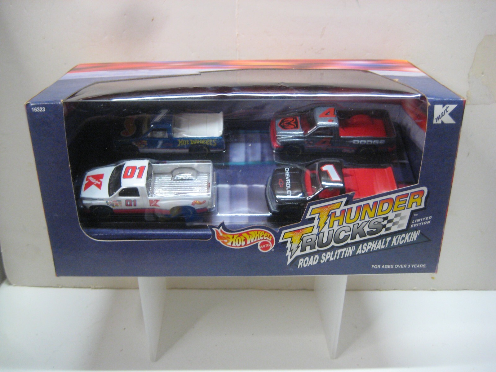 HOT WHEELS 1997 K MART EXCLUSIVE THUNDER TRUCKS 4 CAR SET MINT IN BOX r