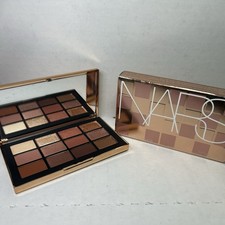 NARS Afterglow Irresistible Eyeshadow Palette...
