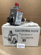 A.O. Smith 100111372 Propane LP Gas Control Valve 186301-001 NOS 9006657005
