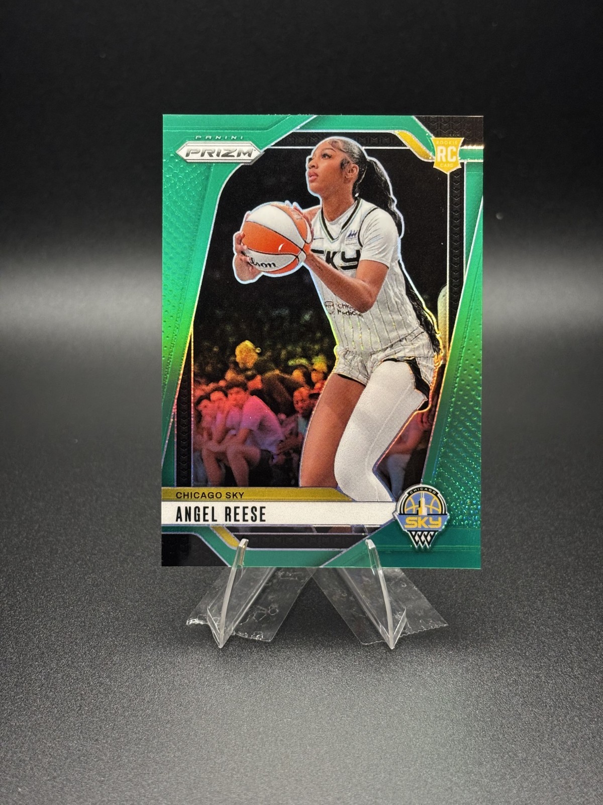 2024 Prizm WNBA Angel Reese #10 Green NM (RC)