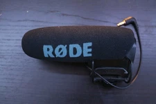 RODE VideoMic Pro Camera-Mount Shotgun Microphone