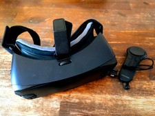 Samsung Gear VR Headset with Bluetooth Controller - Vintage VR Bundle