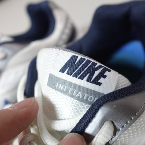 Nike Initiator Shoes Mens Size 9.5 White Navy Silver Running Training 394055-101 - Picture 3 of 16