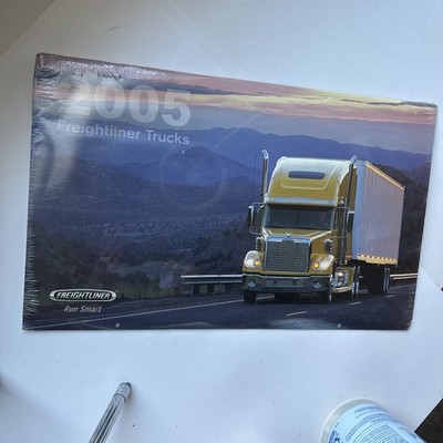 2005 Freightliner Sealed Calendar Big Rig Semi-Trucks 19.5'' x 24'' Run Smart NEW