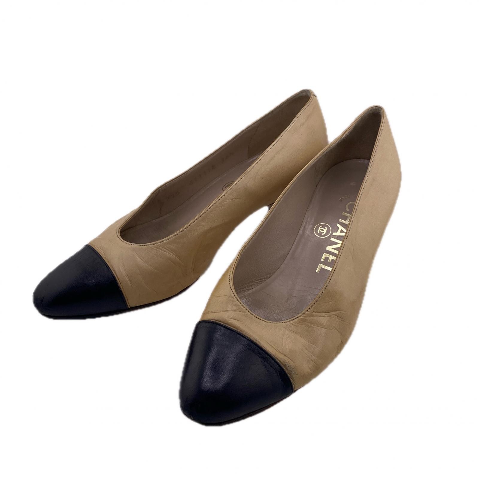 Authentic Pre-Owned CHANEL Beige and Black Pumps for Women