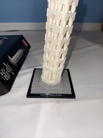 LEGO ARCHITECTURE: The Leaning Tower of Pisa (21015) With Box