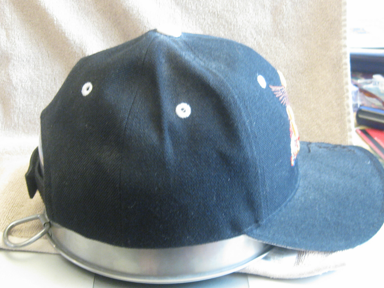 NATIVE PRIDE EAGLE & TOMAHAWK FEATHERS BRAVE INDI… - image 6