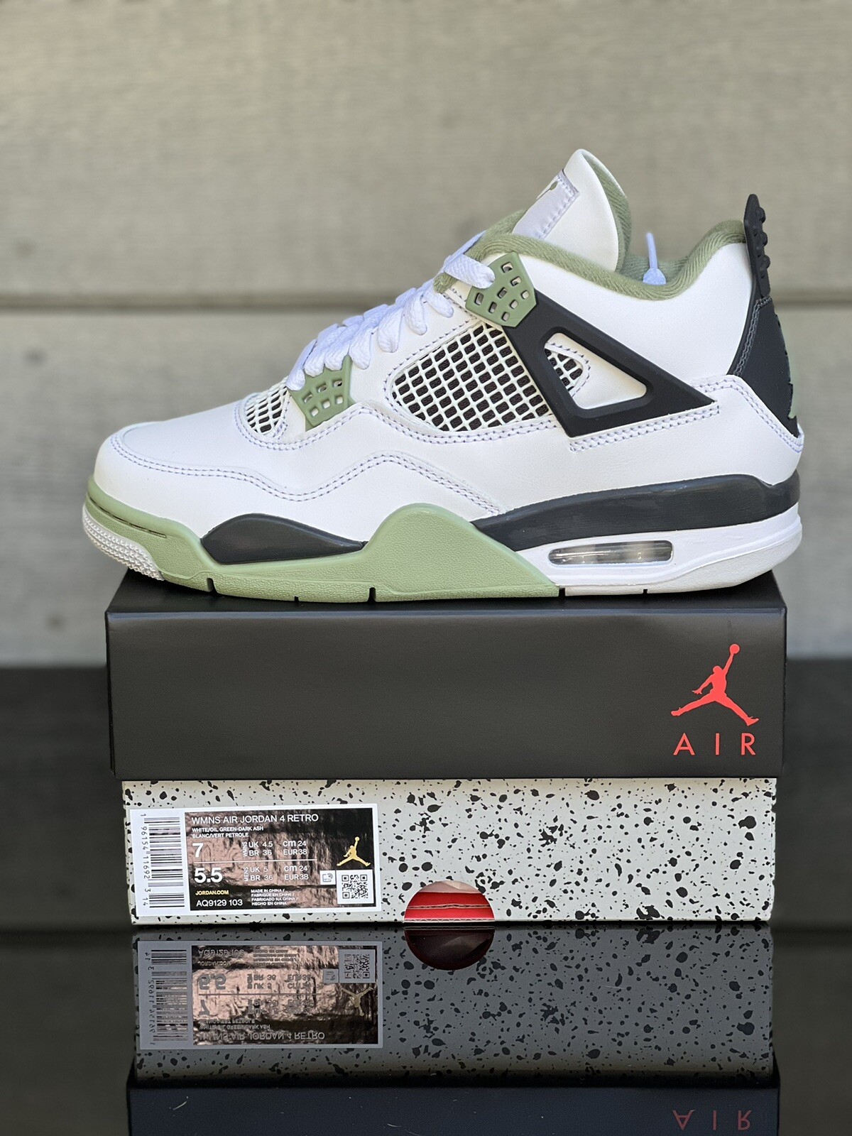Air Jordan 4 Retro Seafoam Oil Green AQ9129-103 W Sizes 6-11 **In Hand**