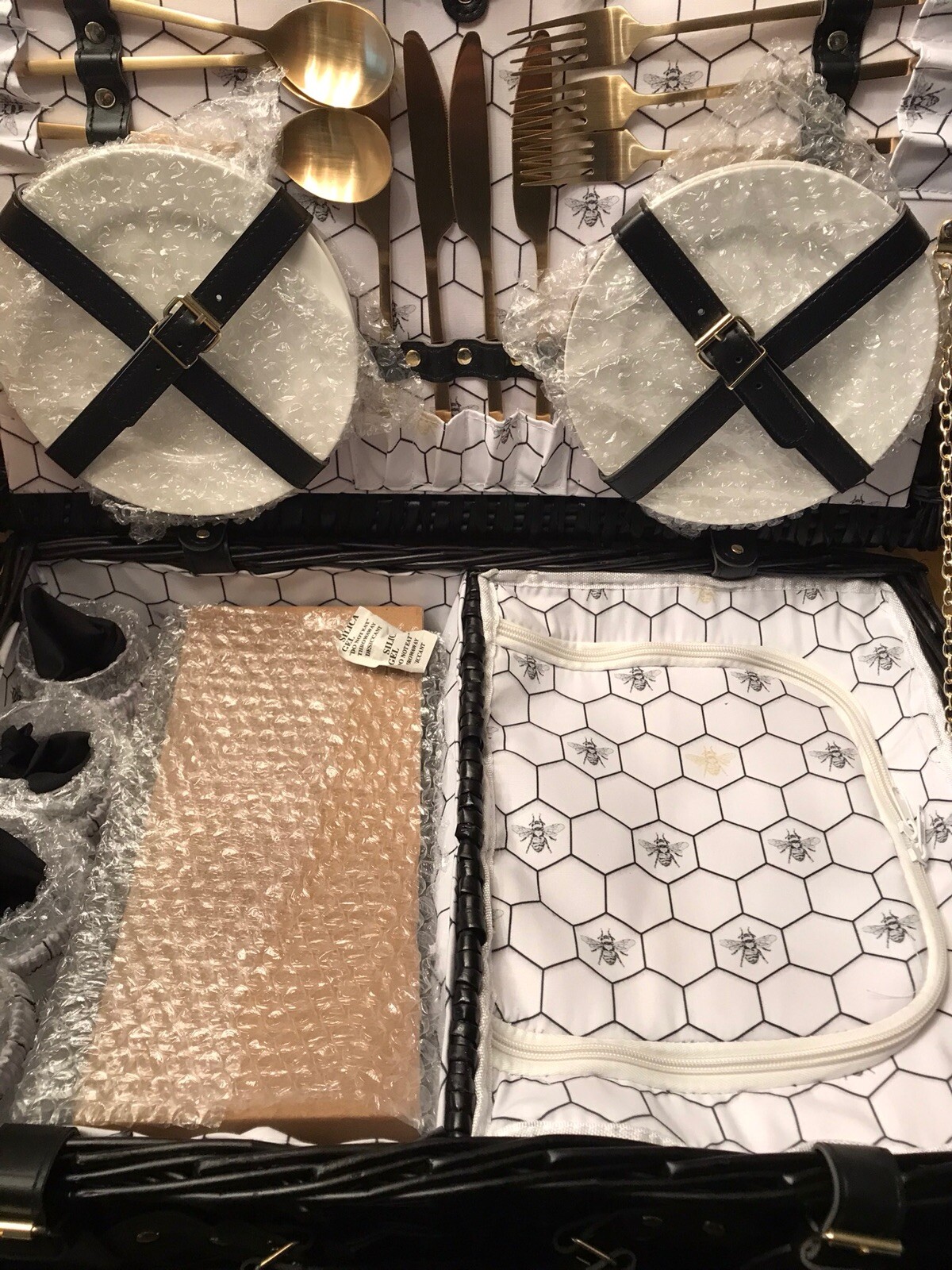 williams sonoma Picnic Basket eBay