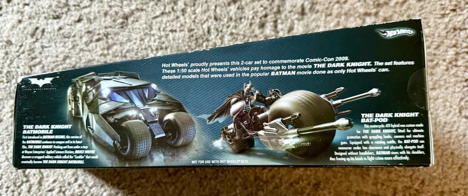 2009 Hot Wheels The Dark Knight BAT-POD & BATMOBILE SDCC Comic Con EXCLUSIVE! - Image 3 of 4
