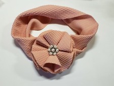 Cute   Pink Baby Girl Elastic Headband Hair Bow W/pearl rhinestone.