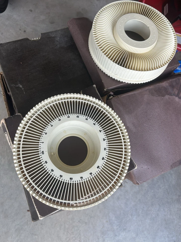 Vintage Rotary 100 Slide Tray Lot For Slide Projector universal Keystone Sawyers - Image 2 of 4