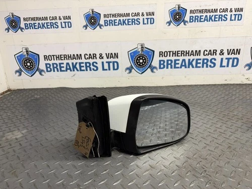 FORD FOCUS  (2014) - OS (DRIVER) ELECTRIC WING MIRROR IN WHITE