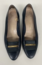 Vintage Salvatore Ferragamo Low Heel Pumps Women  s 10 Navy Blue Academia Career