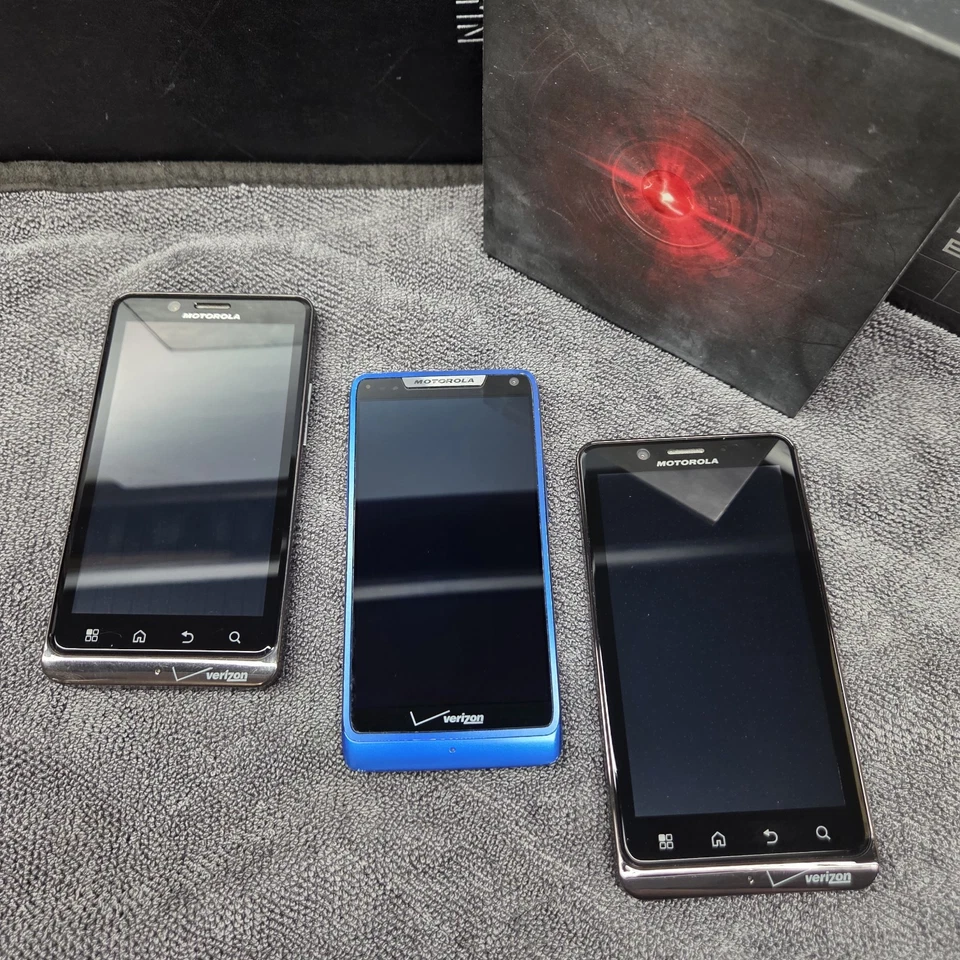 Motorola Droid Bionic X2 Black  (Verizon) RAZR M Blue Cell Phone 4G XT875  - Image 3 of 4