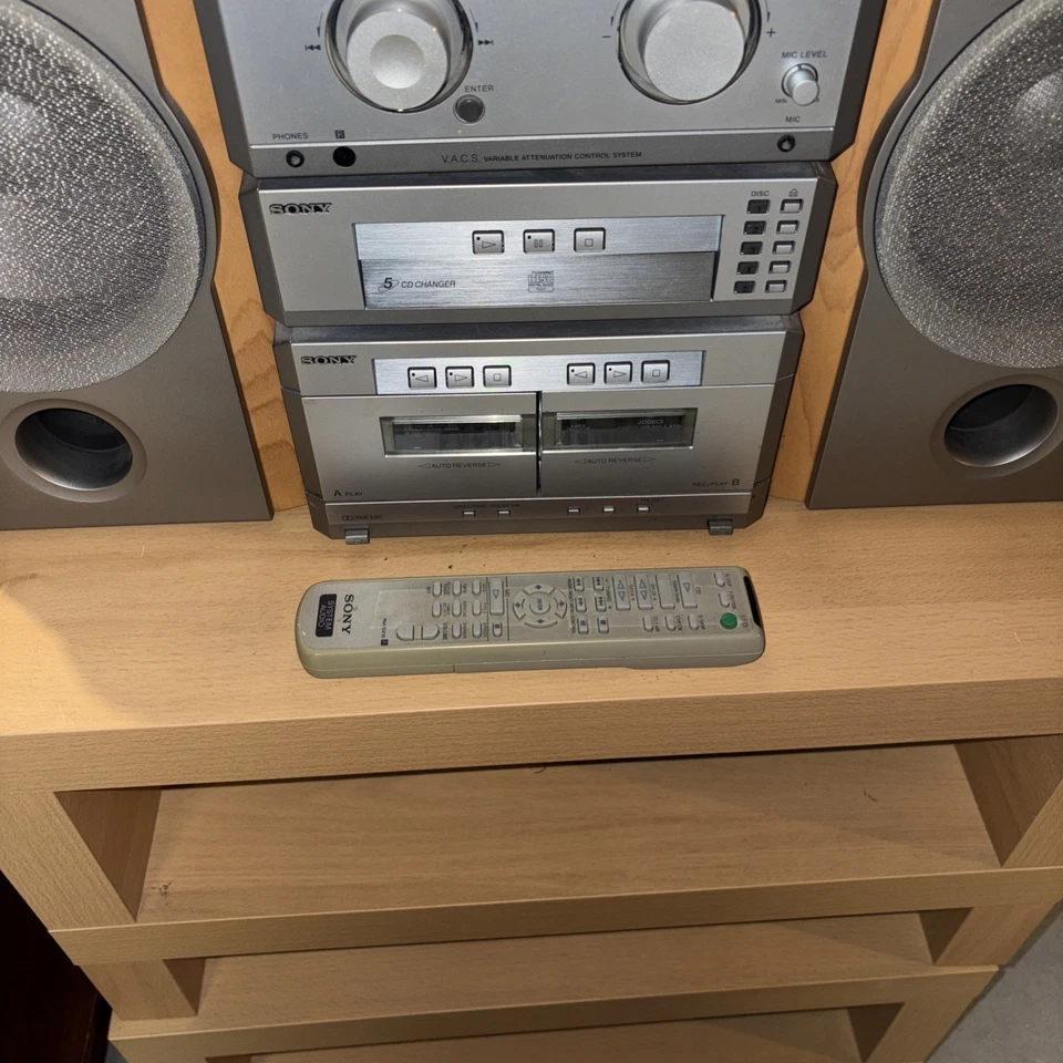 Sony MHC-NX1 HiFi Component System. 5-Disc. Double Cassette. With Remote!! - Image 3 of 4