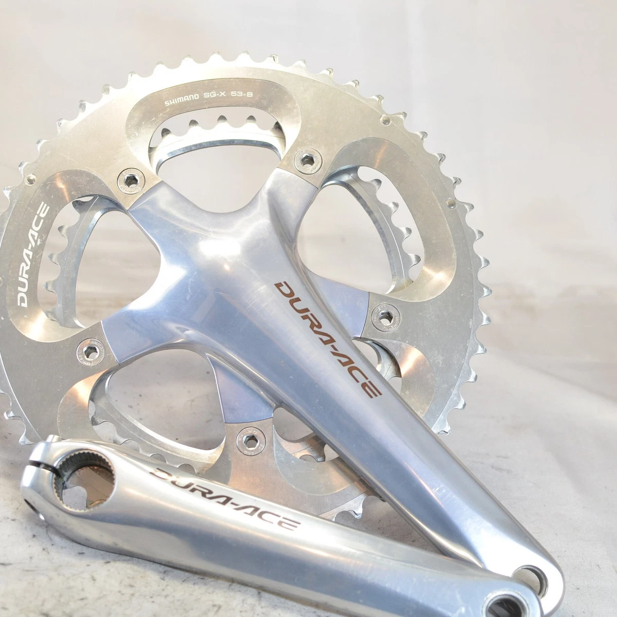 Preços baixos em Shimano Dura Ace 7800 em pedivelas com Coroas