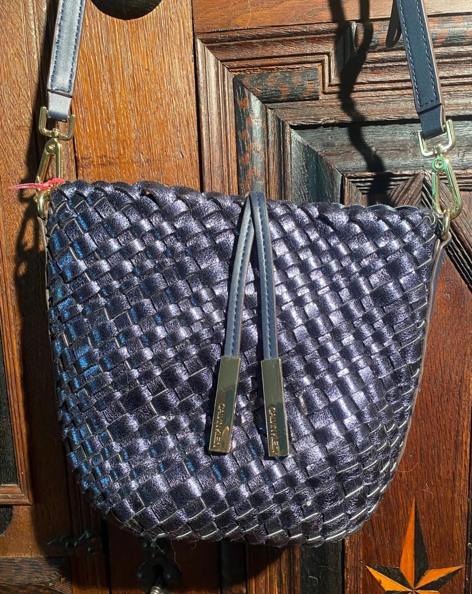 Calvin klein hotsell leather naomi crossbody