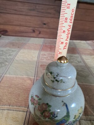 JAPAN FLORAL PEACOCK BIRD GINGER JAR W LID, VINTAGE 1980 OMC OTIGIRI, BEAUTIFUL PEACOCK GINGER Jar…otagiri Mercantile Co…floral…gold Accents  main image 4