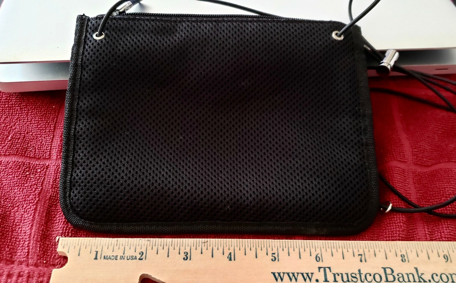 Picture 1 of 3