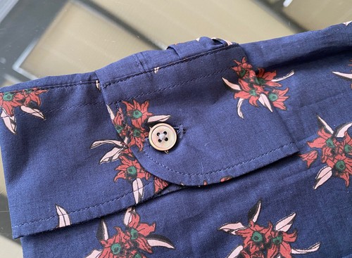 BNWT Paul Smith Tailored Fit Wildflower Print Shirt Size Small RRP £120 - Picture 8 of 8